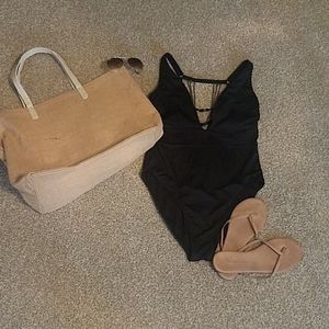 One piece with removable padding.